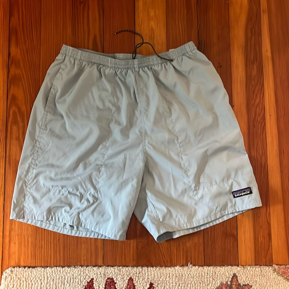 Patagonia shorts with drawstring